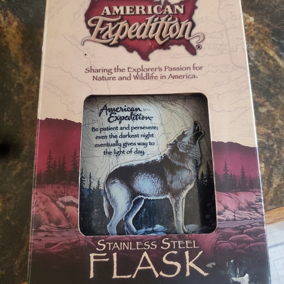 American Expedition wolf Stainless Steel Flask - Picture 1 of 4